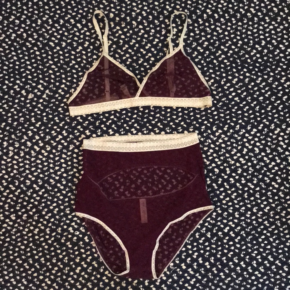Bralette and high waisted panties